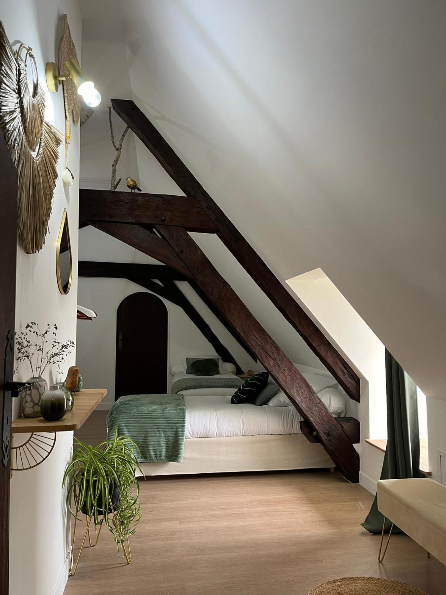 O2 Tours Bed and Breakfast Ourouer-les-Bourdelins Εξωτερικό φωτογραφία
